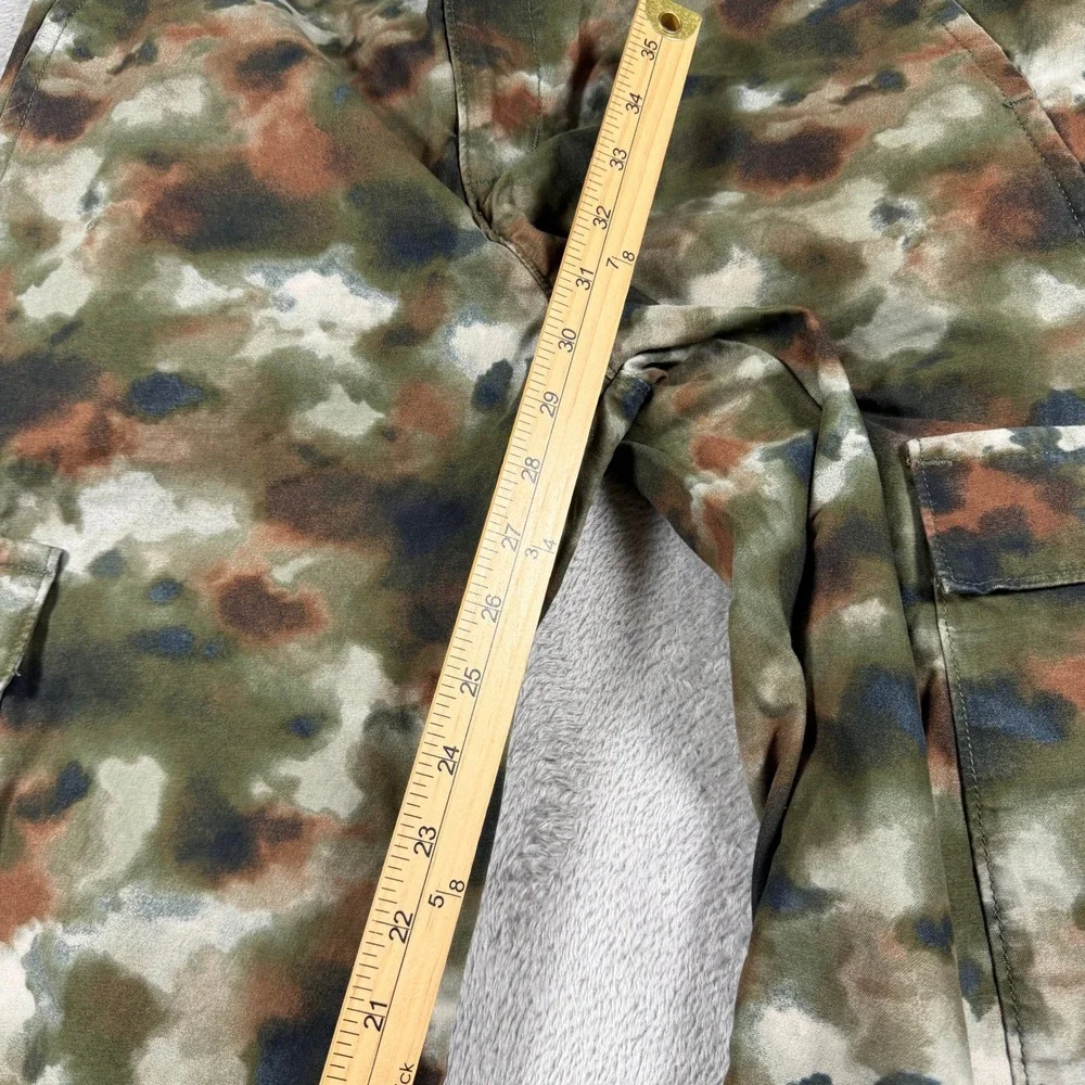 Levi's Premium Cargo Pants Mens 29x30 Green Mossy Camo Gorpcore